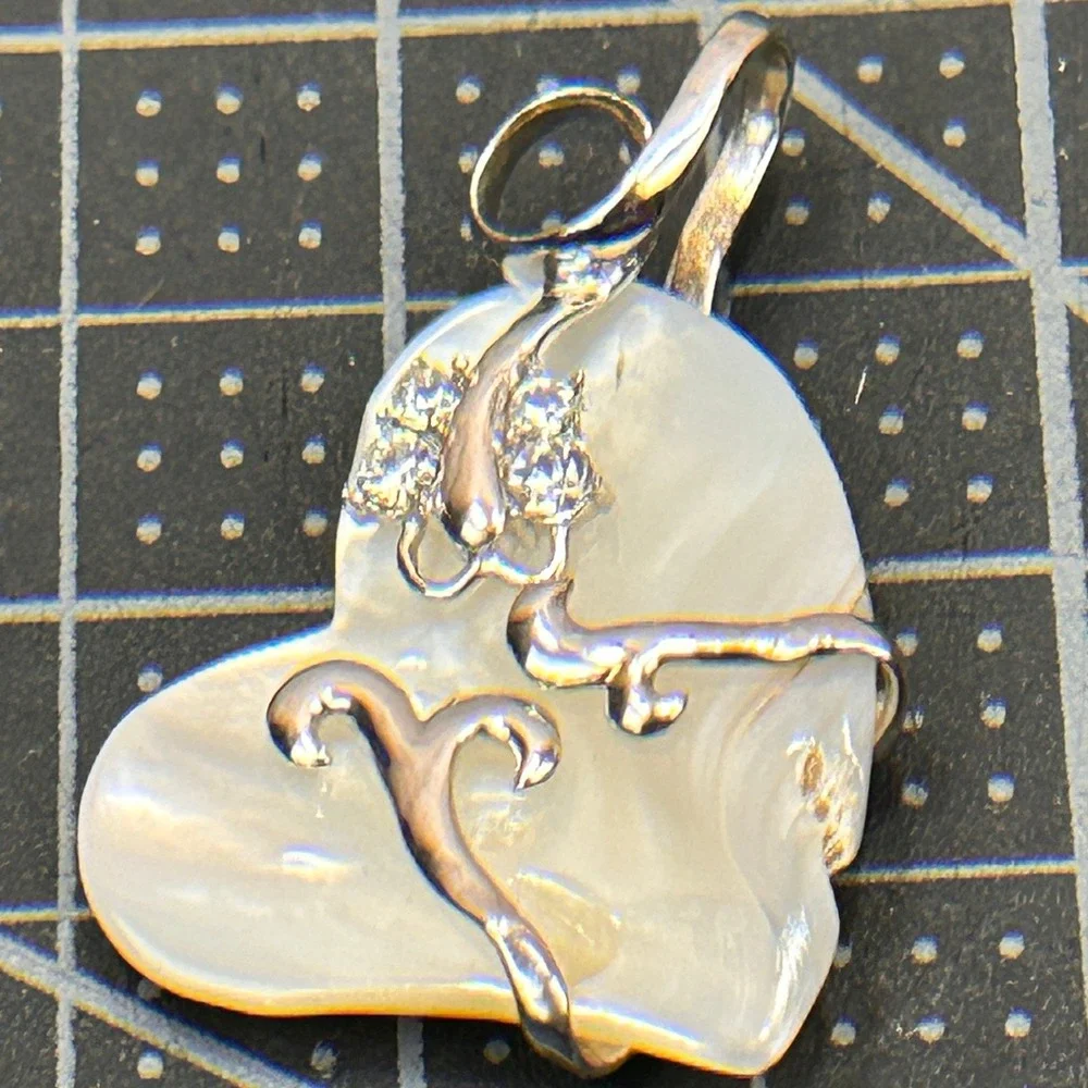 Vintage Sterling Silver 925 Overlay Mother of Pearl Heart Pendant CZ‎ Accent